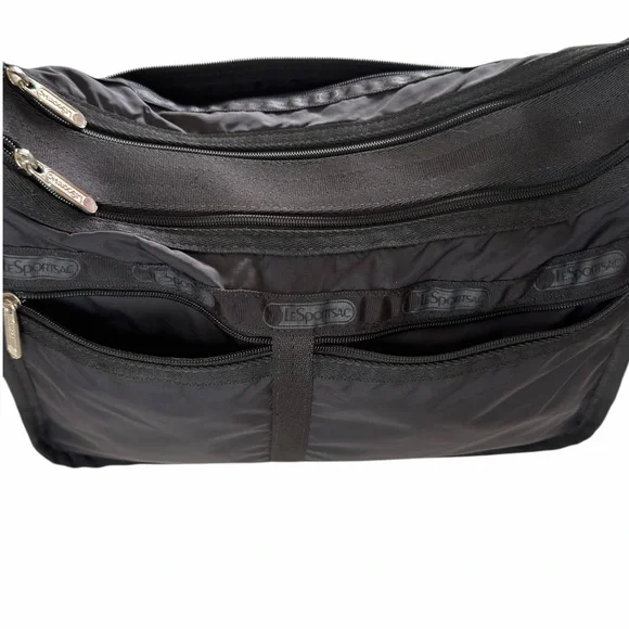 LeSportSac Black Deluxe Everyday Expandable Crossbody Shoulder Bag Unisex - Picture 12 of 16